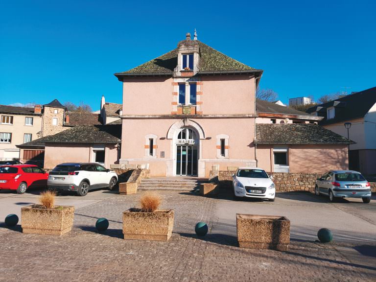 Mairie Le Monastère